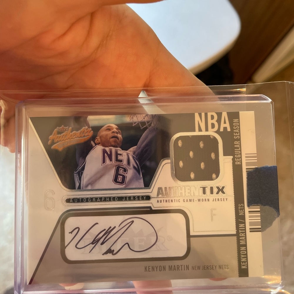 Kenyon Martin game warden material and autograph